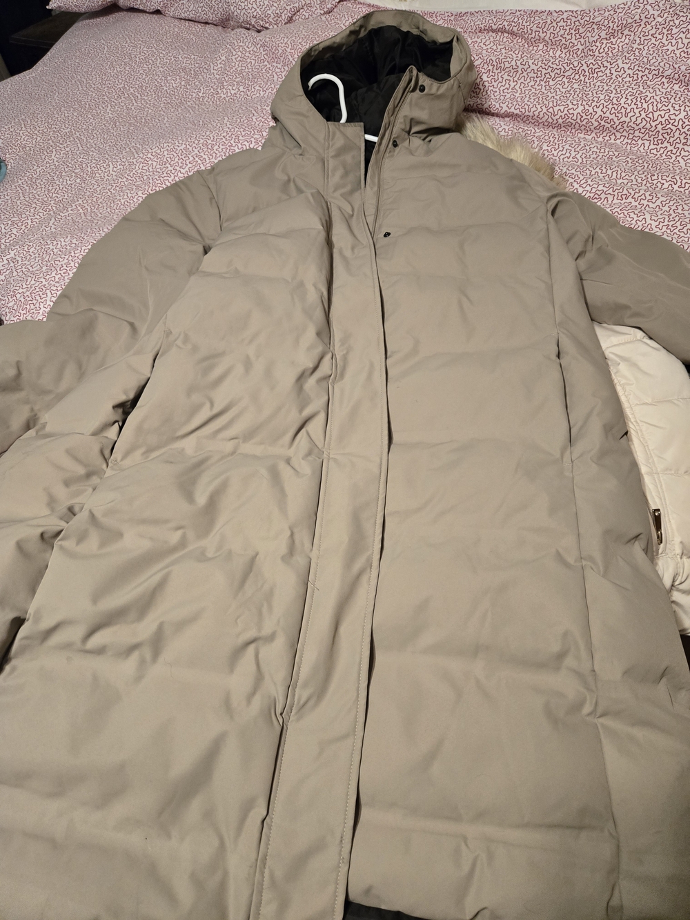 Dare2b Women's Long Hooded Puffer Coat in Taupe
